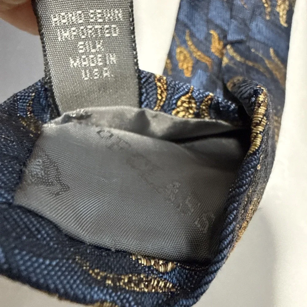 Robert Talbott Silk Hand‎ Sewn USA Carmel Valley Navy Gold Moniker 58